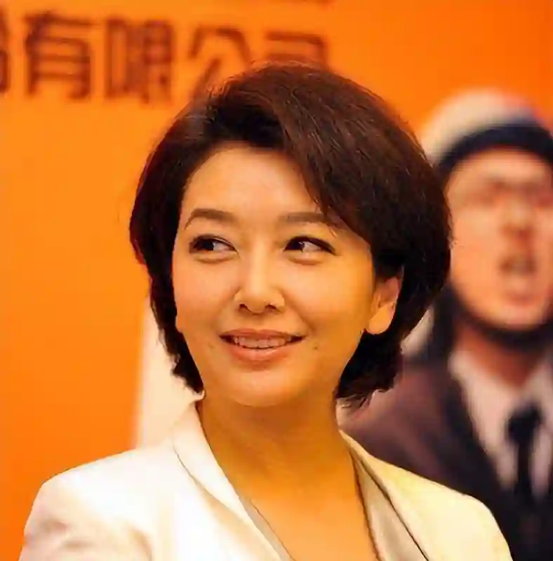 高曙光女儿：被妈妈江珊独自抚养17年，异母弟弟可继承千万家产