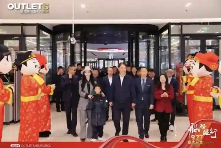 王一博于适背后的女大佬，电影圈最会赚钱的制片人陈祉希