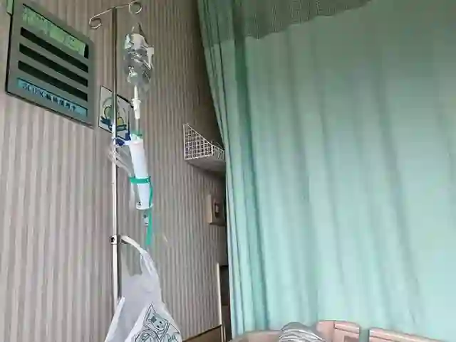 郭碧婷爸爸再次入院，心脏衰竭还有肺部发炎，病房照曝光好憔悴