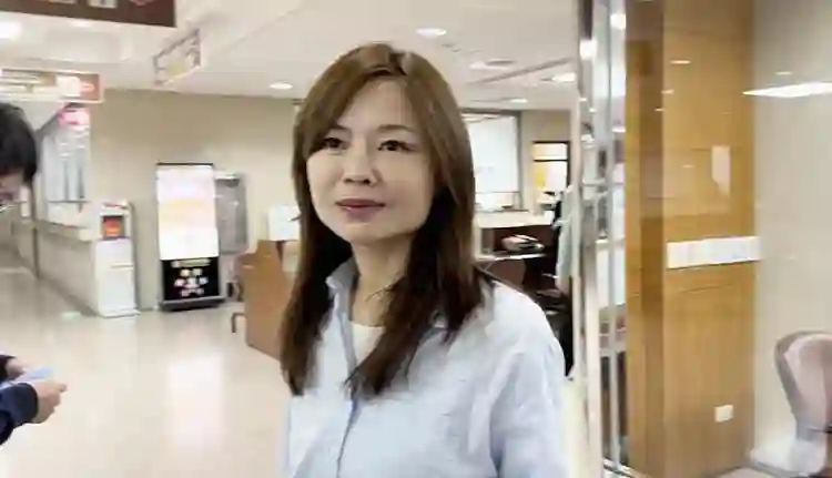 葛斯齐与大S经纪人开战，提及大S死亡原因，汪小菲曾怒骂S妈