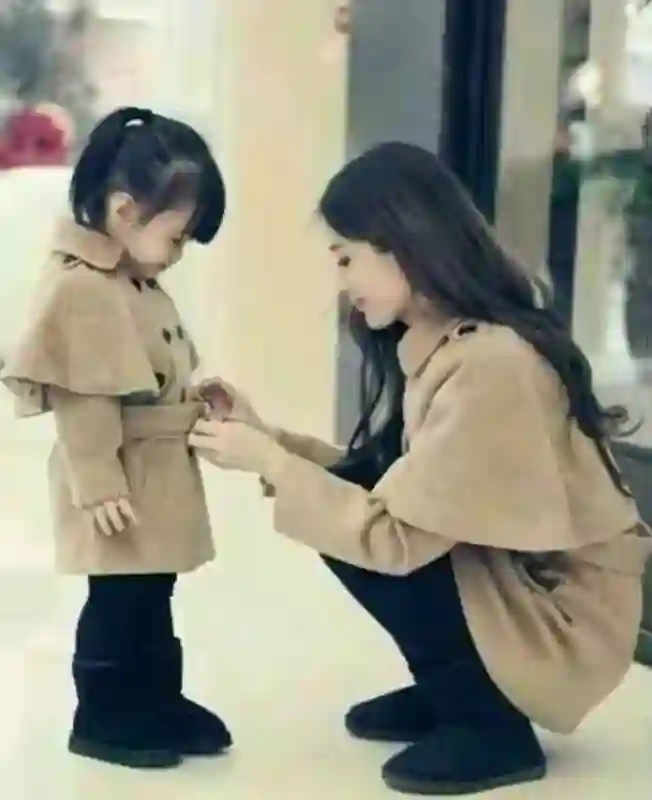 还记得初代女网红zy喜哥吗，她女儿都这么大了？