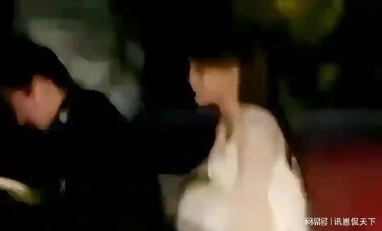 王中磊对马筱梅的这一搂，牵扯出太多陈年旧瓜，还是老瓜精彩！