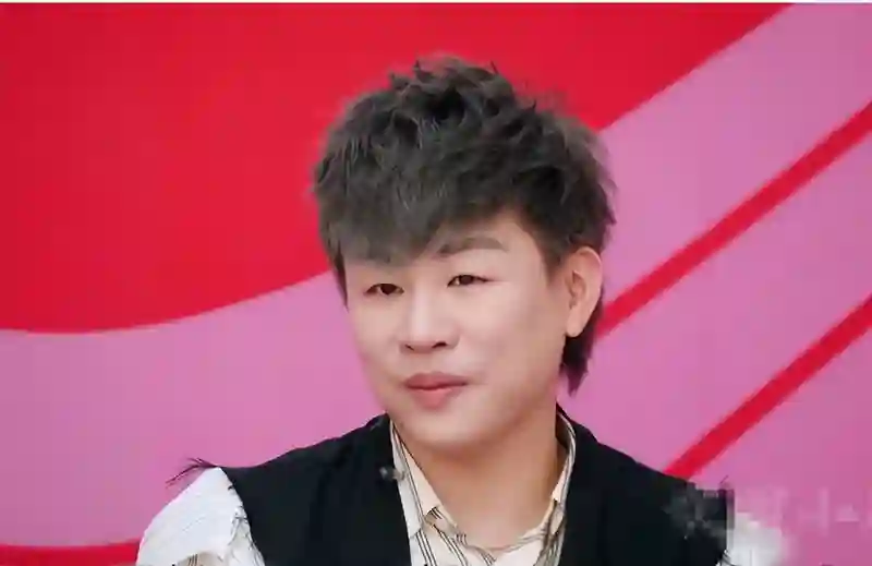 星二代惹怒郝蕾，逼疯蔡国庆，赵丽颖也带不动，太作死！
