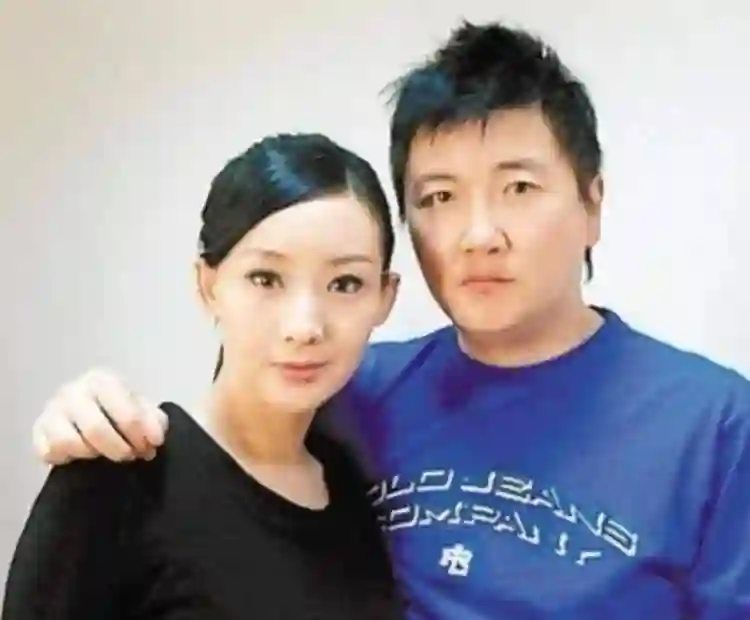 孙楠近况曝光，情感风波再起，潘蔚终于找到了真实的爱情
