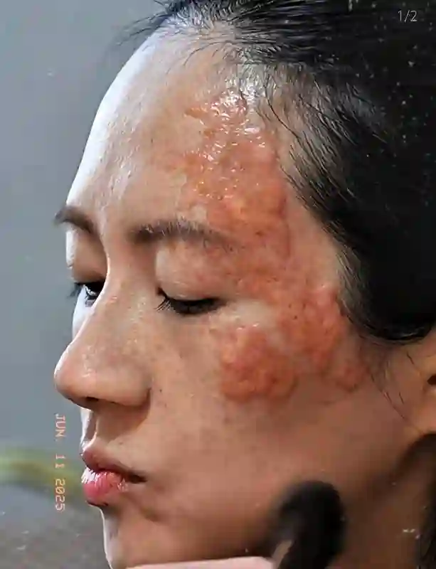 李安赞章子怡“老天爷赏饭的类型”，即使脸上有疤，依旧清秀动人