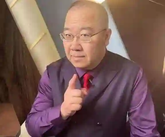 时隔26年，英达收回大儿子巴图的姓氏，最终被现实狠狠上了一课