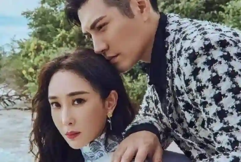 严屹宽老婆遭网友吐槽：又老又僵又作，根本配不上男神严屹宽！