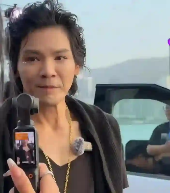 向佐似乎整容失败，根本没眼看，郭碧婷血亏，这根本不是钱的事!