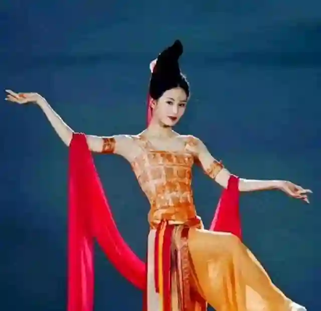 刘诗诗、赵丽颖、杨幂汉服大比拼，谁最惊艳？